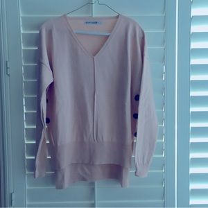 Very pretty v neck sweater